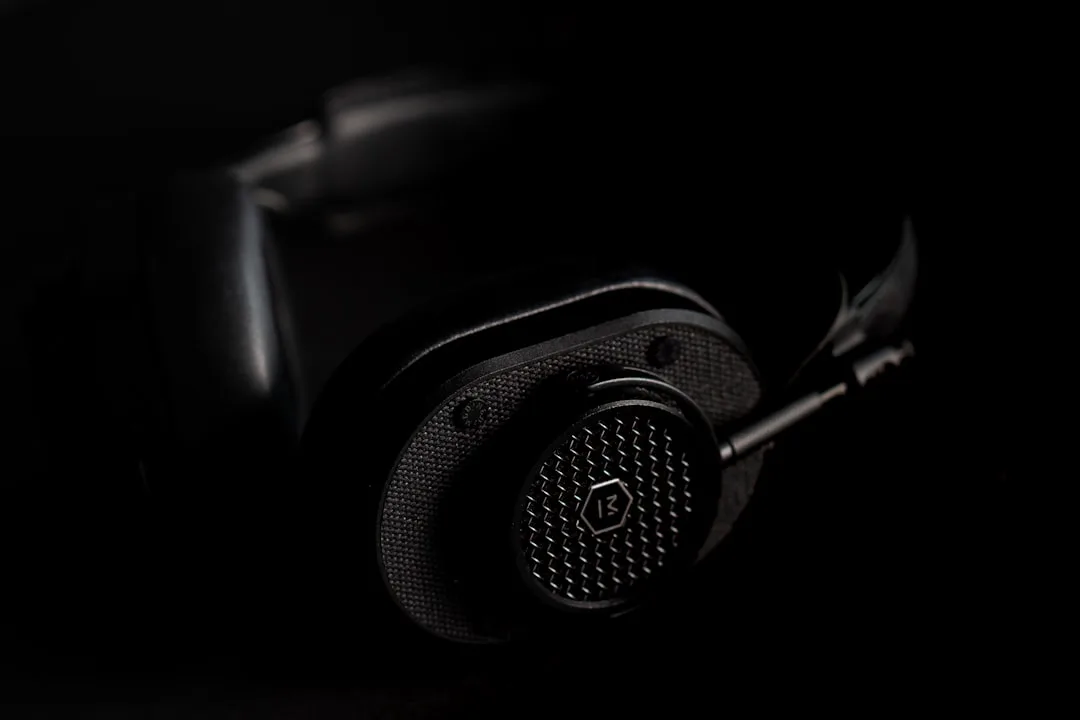 Professional studio headphones